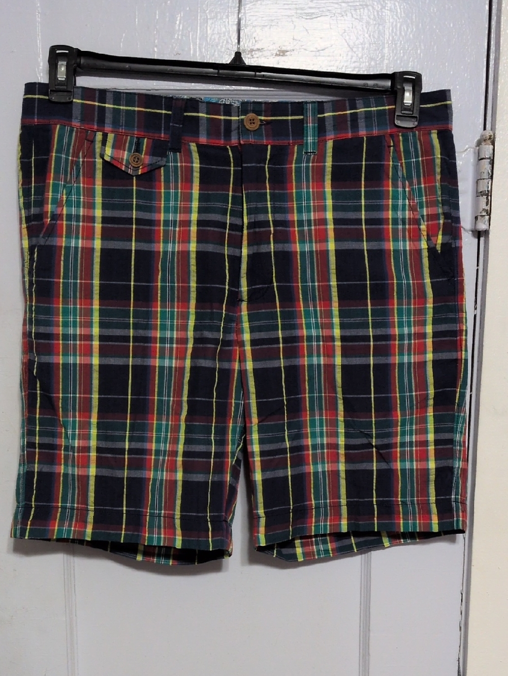 Men's Plaid Flat Front Shorts - Navy Multicolor